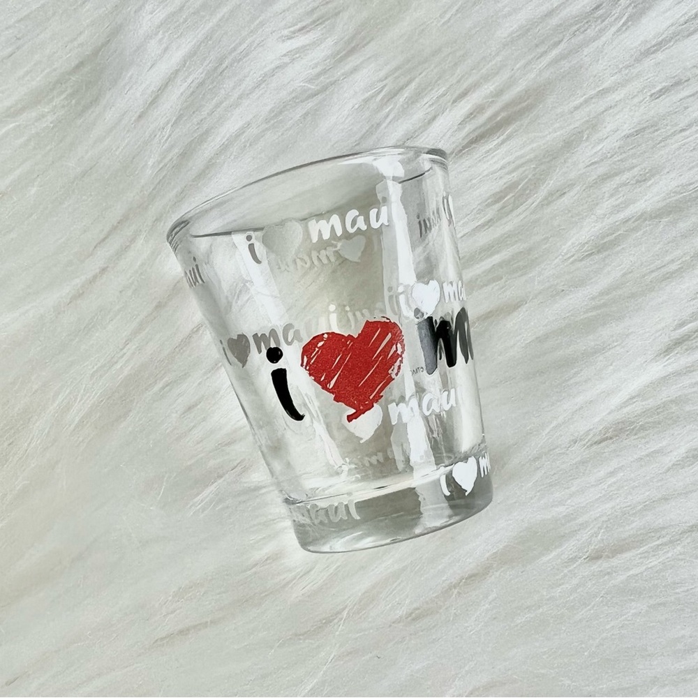 (🎁8/$25) I ❤️MAUI Shot Glass